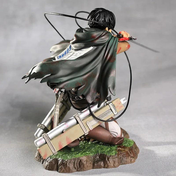 Figurine Attaque des Titans - Livail Ackerman - Magasin Manga