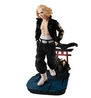 Figurine Tokyo Revengers - Mikey Magasin Manga