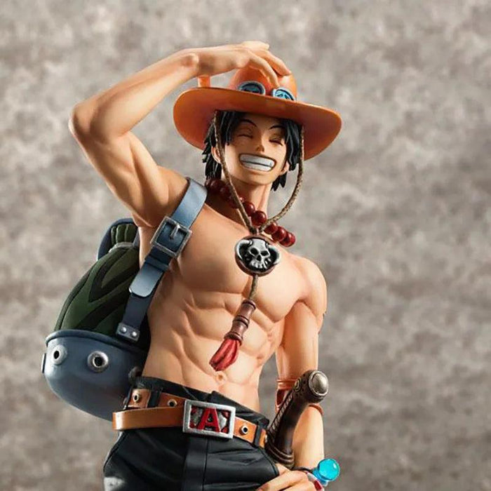 Figurine One Piece - Ace Aux Poings Ardents