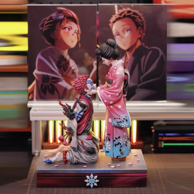 Figurine Demon Slayer Akaza & Koyuki