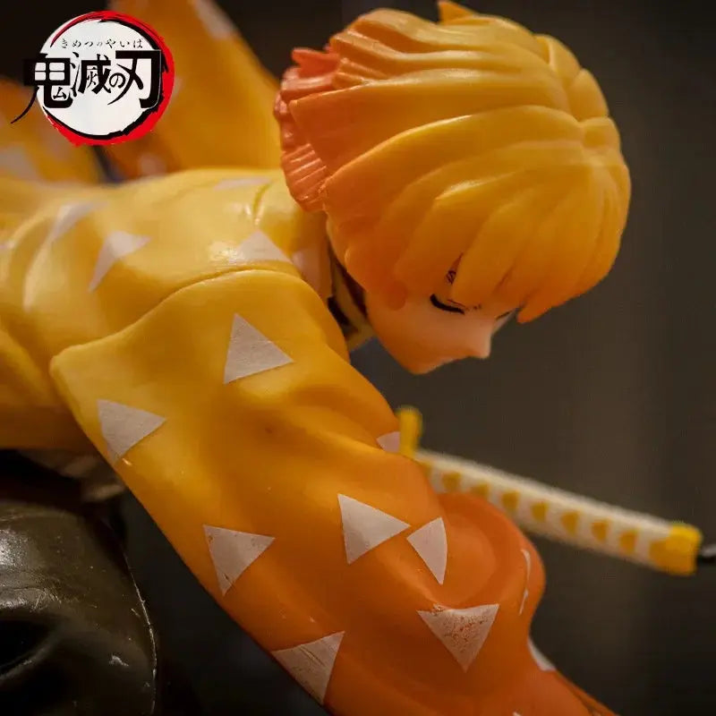Figurine Demon Slayer - Zenitsu Agatsuma Attaque Foudre Magasin Manga