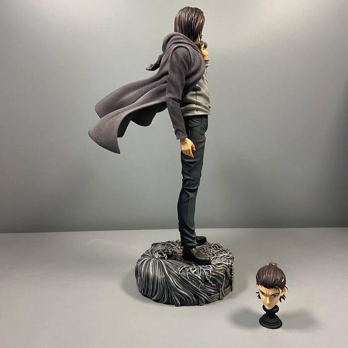 Figurine L'attaque des titans - Eren Jäger 30cm - Magasin Manga