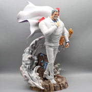 Figurine One Piece Monkey D. Garp Le Héro de la Marine - Magasin Manga